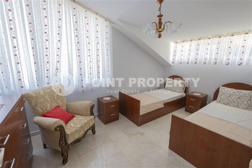 Видовой четырехкомнатный пентхаус, 120м² в уютной резиденции в районе Алании Конаклы-id-1501-фото-14