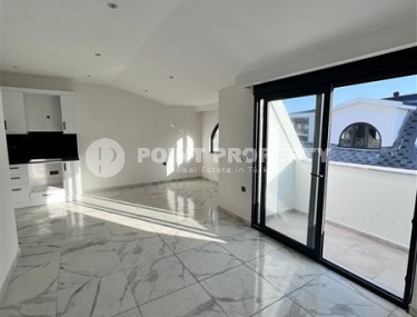 Просторный дуплекс 3+1, общей площадью 152 м2, на 4-м этаже с мансардой, в центре Аланьи-id-6387-фото-4