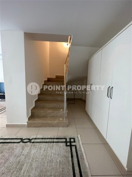 Современная двухуровневая квартира с просторной открытой террасой, на 1-м и 2-м этажах, в центре престижного района Аланьи - Кестель-id-6389-фото-7