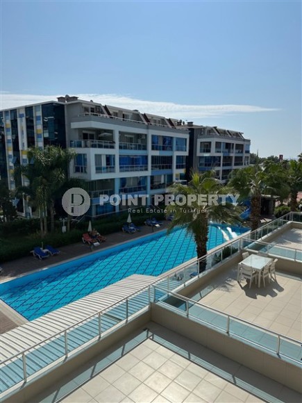 Современная двухуровневая квартира с просторной открытой террасой, на 1-м и 2-м этажах, в центре престижного района Аланьи - Кестель-id-6389-фото-14