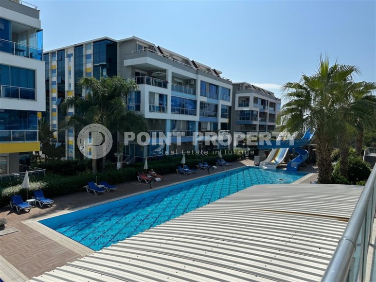 Современная двухуровневая квартира с просторной открытой террасой, на 1-м и 2-м этажах, в центре престижного района Аланьи - Кестель-id-6389-фото-18