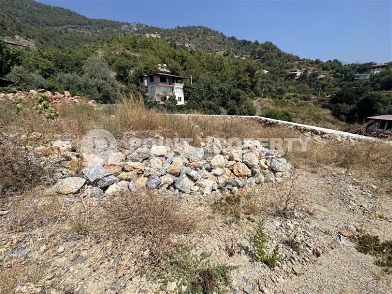 Участок, площадью 601 м2, в спокойном, престижном районе Аланьи - Верхняя Оба-id-6391-фото-1