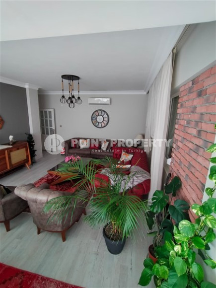 Three-room apartment, 110m², 400m from the sea in an urban house in the center of Alanya-id-1502-photo-6