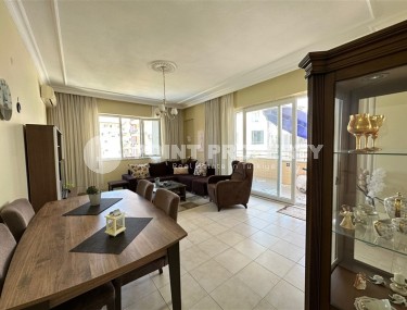 Large apartment with three bedrooms, 50 meters from the beach, in the center of Mahmutlar-id-6399-photo-2