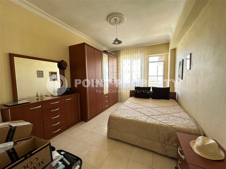 Large apartment with three bedrooms, 50 meters from the beach, in the center of Mahmutlar-id-6399-photo-6