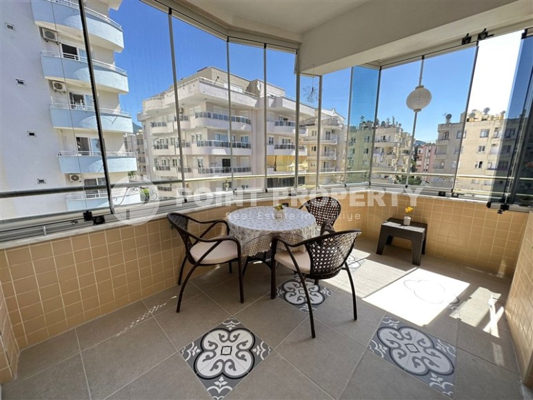 Large apartment with three bedrooms, 50 meters from the beach, in the center of Mahmutlar-id-6399-photo-13