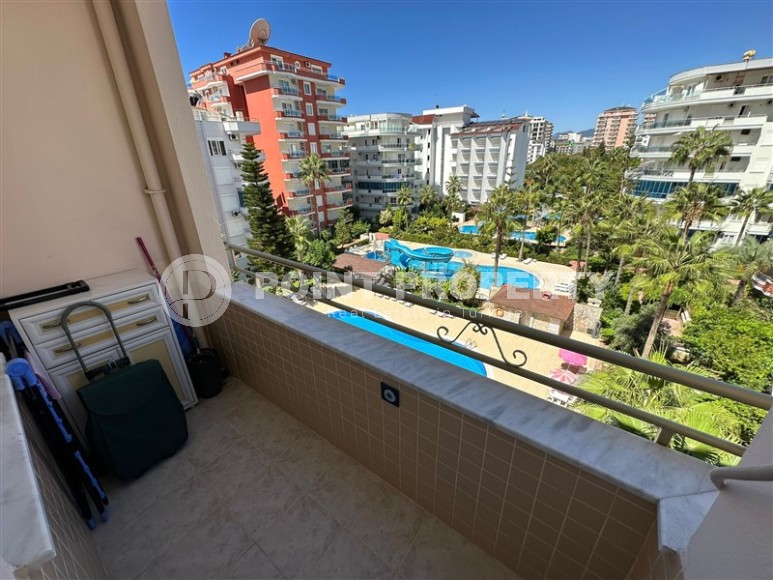 Large apartment with three bedrooms, 50 meters from the beach, in the center of Mahmutlar-id-6399-photo-15