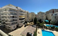 Large apartment with three bedrooms, 50 meters from the beach, in the center of Mahmutlar-id-6399-photo-18
