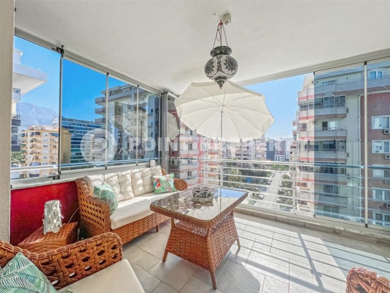 Atmospheric, modern apartment 2+1, with a total area of 130 m2, in the center of the developed area of Alanya - Mahmutlar-id-6400-photo-11