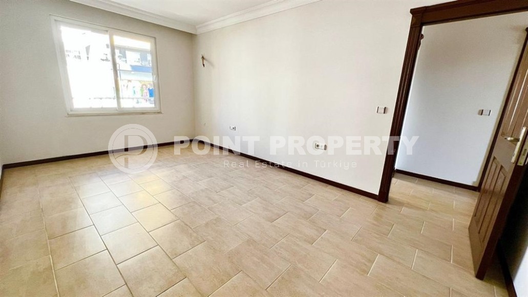 Квартира с чистовой отделкой, на 2-м этаже в доме 2009 года постройки, в центре района Махмутлар-id-6404-фото-8