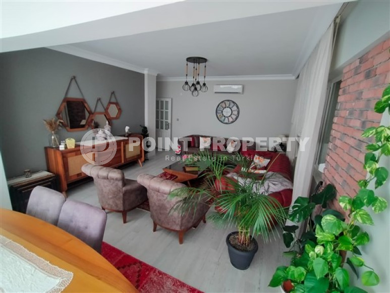 Three-room apartment, 110m², 400m from the sea in an urban house in the center of Alanya-id-1502-photo-25