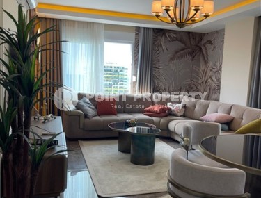 Panoramic apartment with sea views, on the 10th floor in a residential complex built in 2015, in the center of Mahmutlar district-id-6408-photo-1