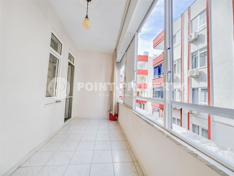Inexpensive apartment with furniture and household appliances, 200 meters from the sea-id-6411-photo-9