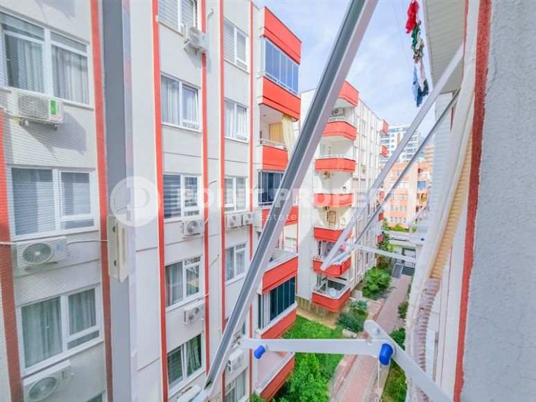 Inexpensive apartment with furniture and household appliances, 200 meters from the sea-id-6411-photo-12