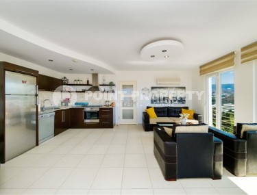 Панорамная двухуровневая квартира с видом на море, в живописном районе Аланьи - Конаклы-id-6412-фото-3