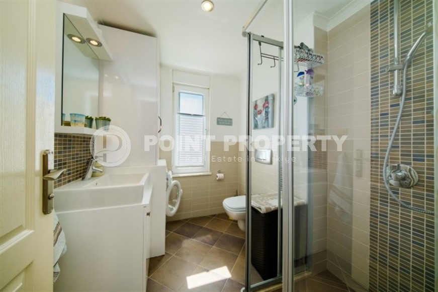 Панорамная двухуровневая квартира с видом на море, в живописном районе Аланьи - Конаклы-id-6412-фото-8