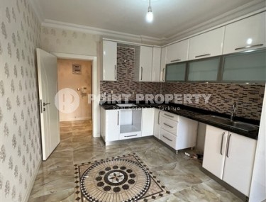 Большая квартира 3+1, на площади 150 м2, в полутора километрах от моря, в районе Нижняя Оба-id-6417-фото-4