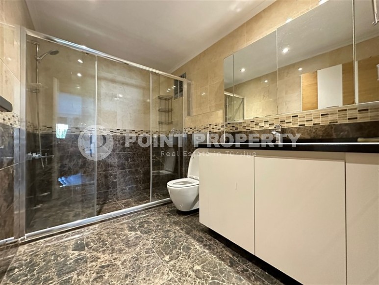 Квартира с отдельной кухней и тремя спальными комнатами, в 1200 метрах от моря-id-6418-фото-10