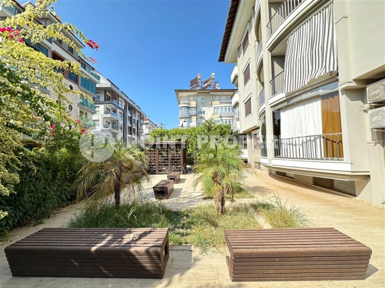 Квартира с отдельной кухней и тремя спальными комнатами, в 1200 метрах от моря-id-6418-фото-18