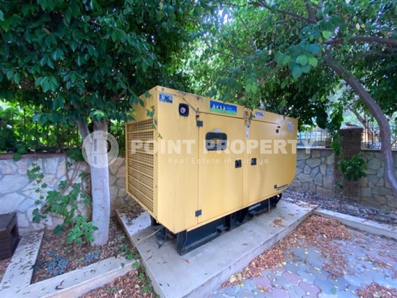 Квартира с отдельной кухней и тремя спальными комнатами, в 1200 метрах от моря-id-6418-фото-21