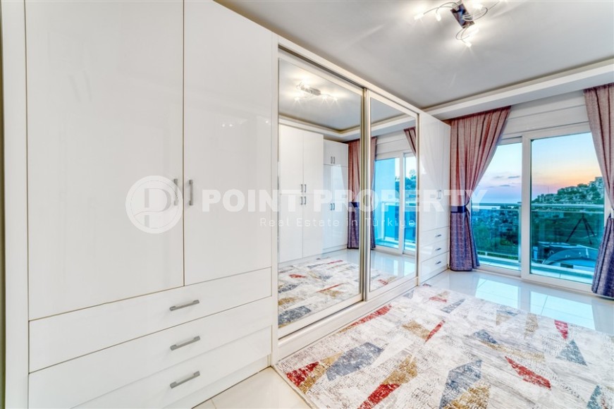 Detached two-storey villa with panoramic sea views, in a quiet, picturesque area of Alanya - Kargicak-id-6421-photo-9