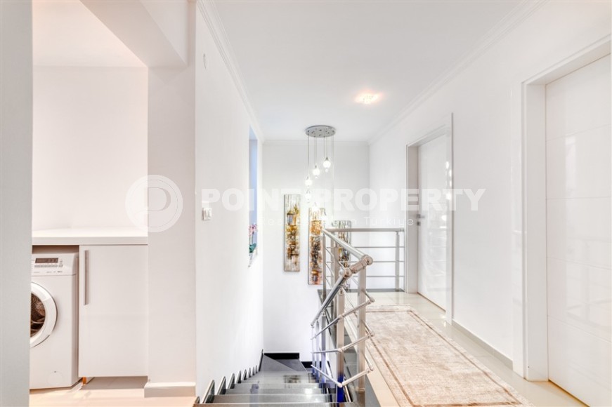 Detached two-storey villa with panoramic sea views, in a quiet, picturesque area of Alanya - Kargicak-id-6421-photo-12