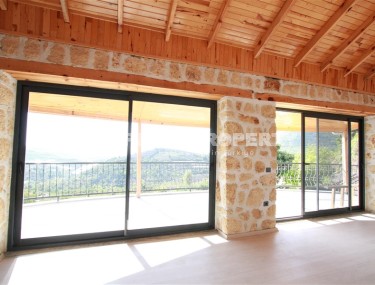 Новая двухэтажная вилла из натурального камня, с бассейном и садом, в 2500 метрах от моря-id-6422-фото-4