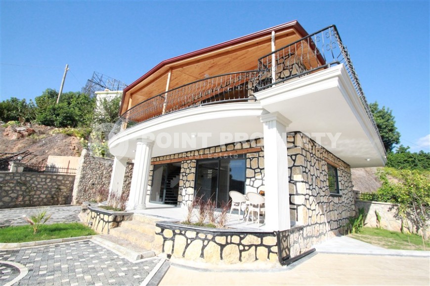 Новая двухэтажная вилла из натурального камня, с бассейном и садом, в 2500 метрах от моря-id-6422-фото-15