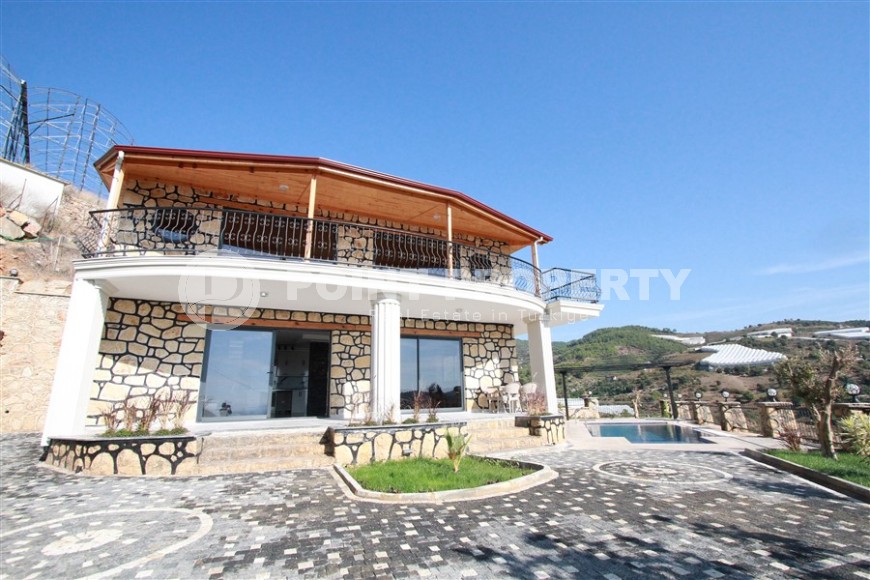 Новая двухэтажная вилла из натурального камня, с бассейном и садом, в 2500 метрах от моря-id-6422-фото-17