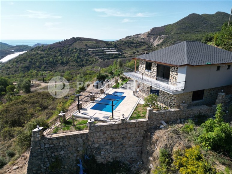 Новая двухэтажная вилла из натурального камня, с бассейном и садом, в 2500 метрах от моря-id-6422-фото-19