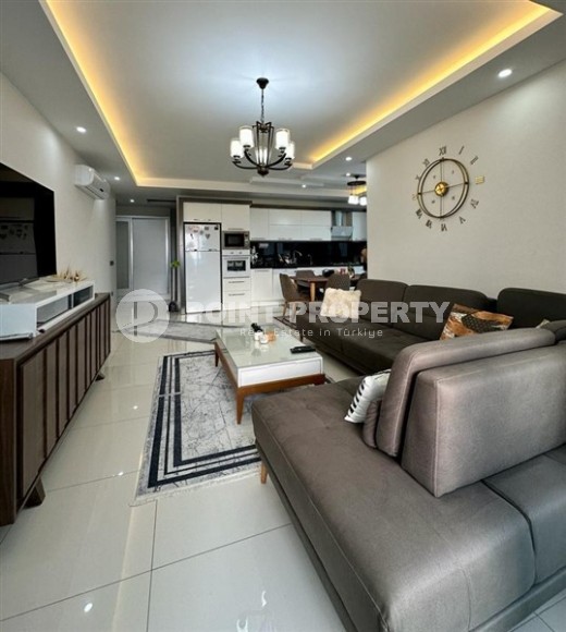 Светлая, просторная квартира 2+1, на площади 120 м2, в современном жилом комплексе, в центре района Тосмур-id-6428-фото-2