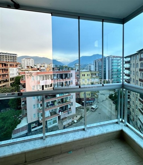 Светлая, просторная квартира 2+1, на площади 120 м2, в современном жилом комплексе, в центре района Тосмур-id-6428-фото-11