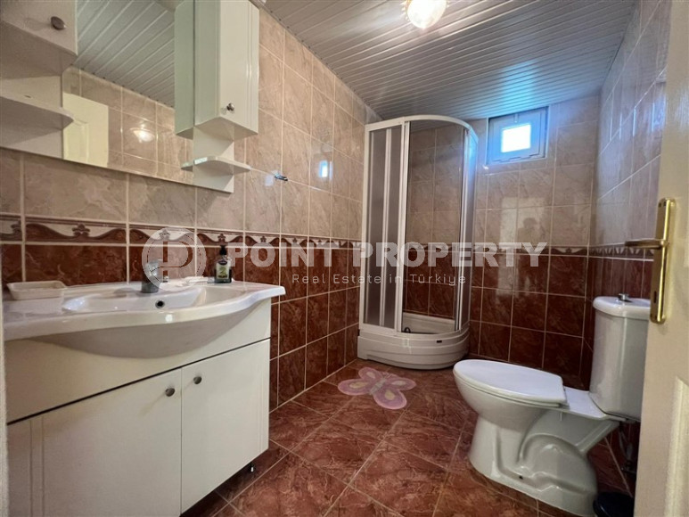 Alanya center: three-room apartment, 100m², in a house with a swimming pool, 600m from the sea-id-1505-photo-12