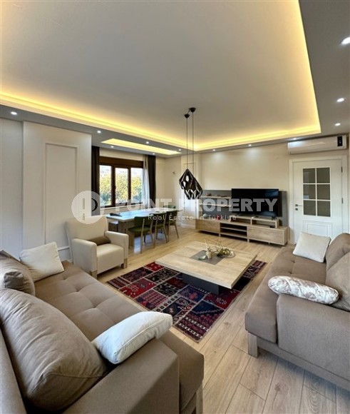 Ready-to-move-in apartment 4+1, on an area of 200 m2, in a prestigious area of Alanya - Upper Oba-id-6432-photo-2