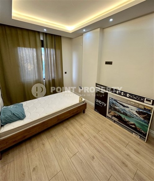 Ready-to-move-in apartment 4+1, on an area of 200 m2, in a prestigious area of Alanya - Upper Oba-id-6432-photo-8