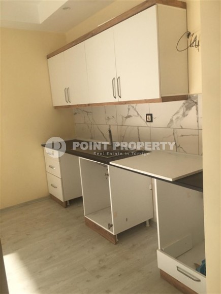 Small apartment with fine finishing, 650 meters from the sea, in the center of Mahmutlar-id-6433-photo-3