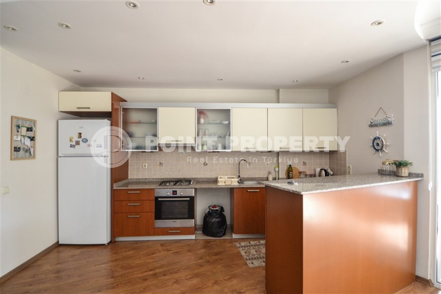 Comfortable 2+1 apartment, on an area of 110 m2, in the center of a quiet, picturesque area of Alanya - Tosmur-id-6435-photo-4