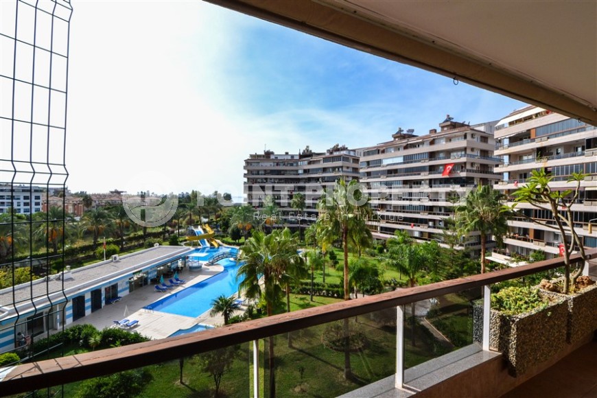 Comfortable 2+1 apartment, on an area of 110 m2, in the center of a quiet, picturesque area of Alanya - Tosmur-id-6435-photo-12