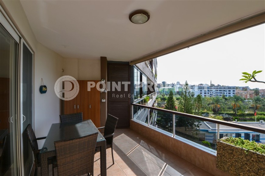 Comfortable 2+1 apartment, on an area of 110 m2, in the center of a quiet, picturesque area of Alanya - Tosmur-id-6435-photo-13