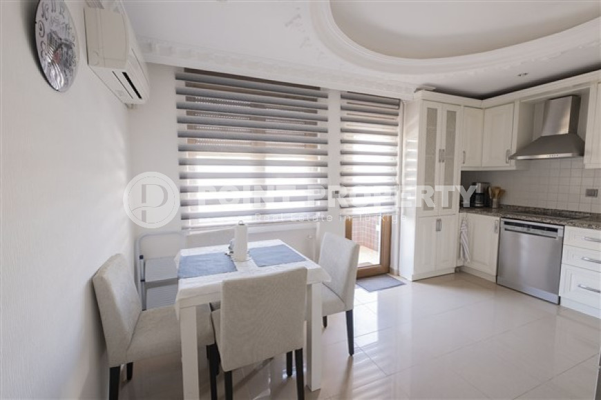 Spacious duplex 5+1, 220m², in the very center of Alanya, 500 meters from Keykubat beach-id-1506-photo-7