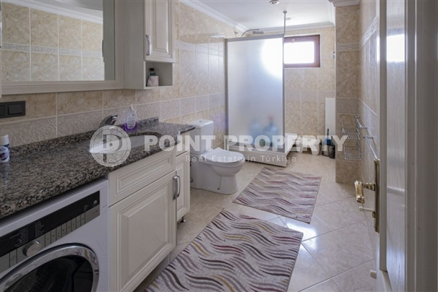 Spacious duplex 5+1, 220m², in the very center of Alanya, 500 meters from Keykubat beach-id-1506-photo-8