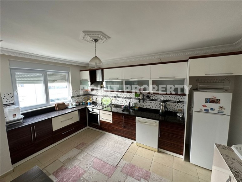 Квартира с тремя спальными комнатами, на площади 180 м2, в  живописном, уютном районе Аланьи - Авсаллар-id-6443-фото-5