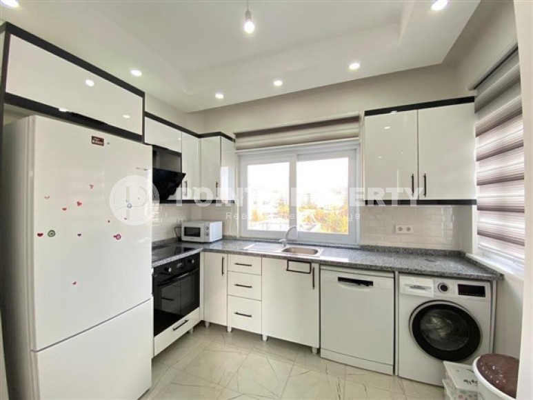 Светлая, современная квартира 2+1, на площади 75 м2, в перспективном районе Аланьи - Авсаллар-id-6444-фото-4