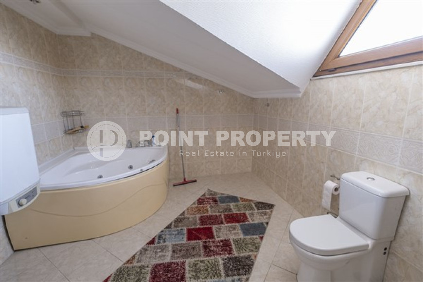 Spacious duplex 5+1, 220m², in the very center of Alanya, 500 meters from Keykubat beach-id-1506-photo-18