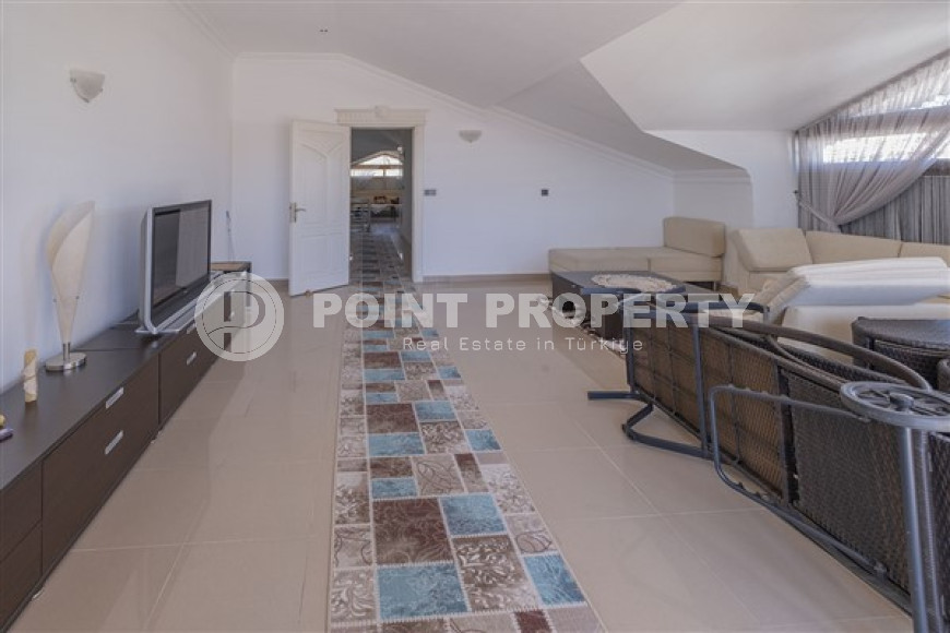 Spacious duplex 5+1, 220m², in the very center of Alanya, 500 meters from Keykubat beach-id-1506-photo-20