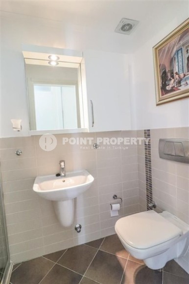 Просторная квартира с двумя спальными комнатами и просторной террасой в саду, в 250 метрах от моря-id-6449-фото-12