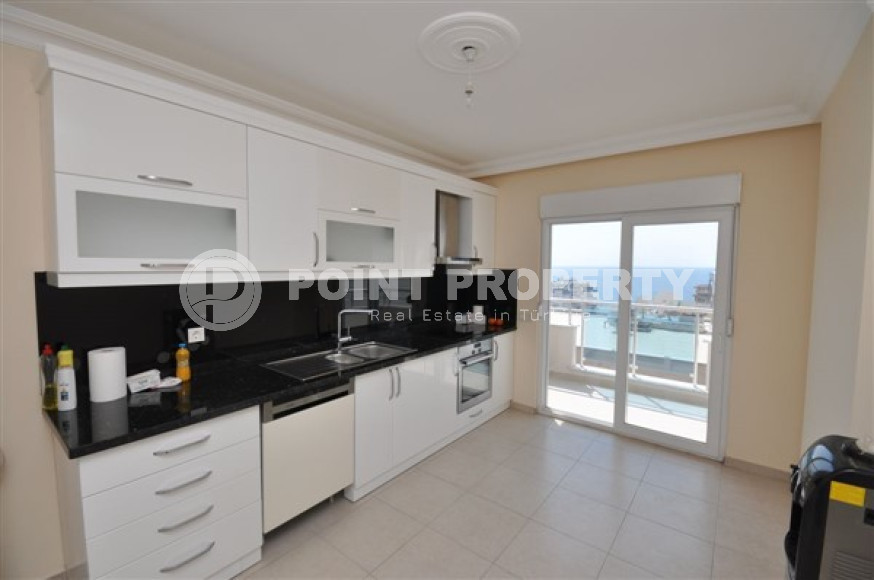 Видовая двухуровневая квартира с пятью спальнями, 230м², в 150м от моря в Махмутларе, Аланья-id-1507-фото-2