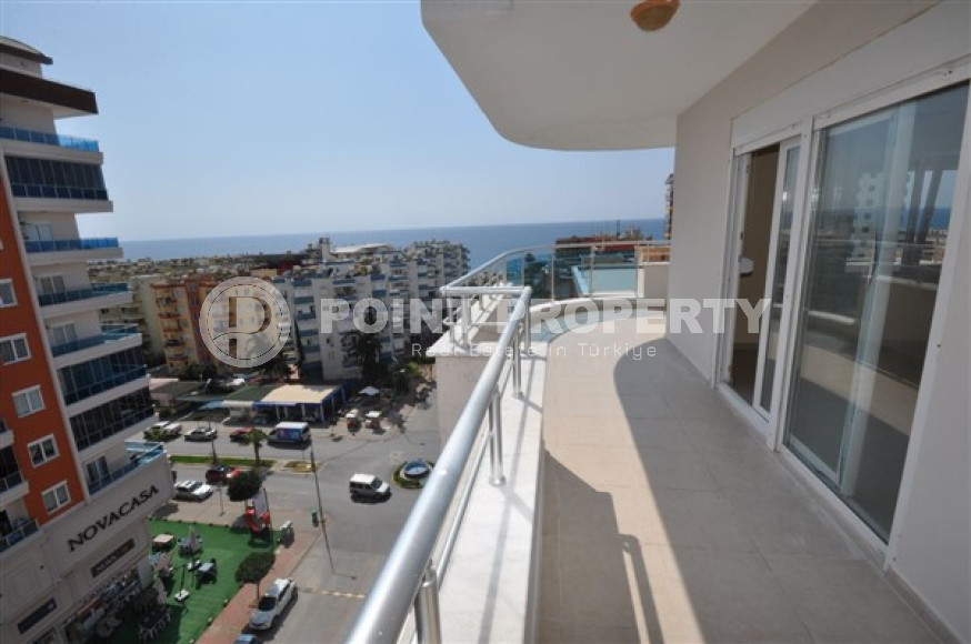 Видовая двухуровневая квартира с пятью спальнями, 230м², в 150м от моря в Махмутларе, Аланья-id-1507-фото-3