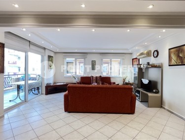 Уютная квартира с тремя спальнями, на 2-м этаже доме 2010 года постройки-id-6456-фото-3