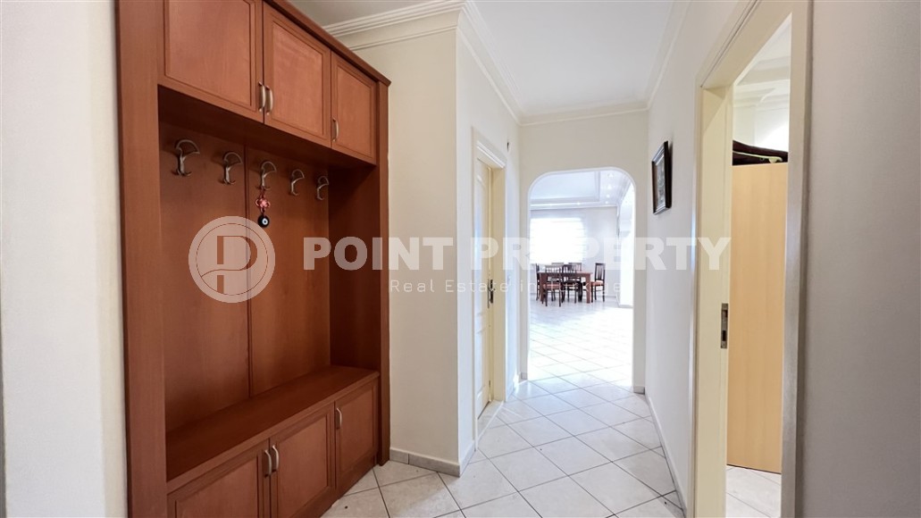 Уютная квартира с тремя спальнями, на 2-м этаже доме 2010 года постройки-id-6456-фото-9